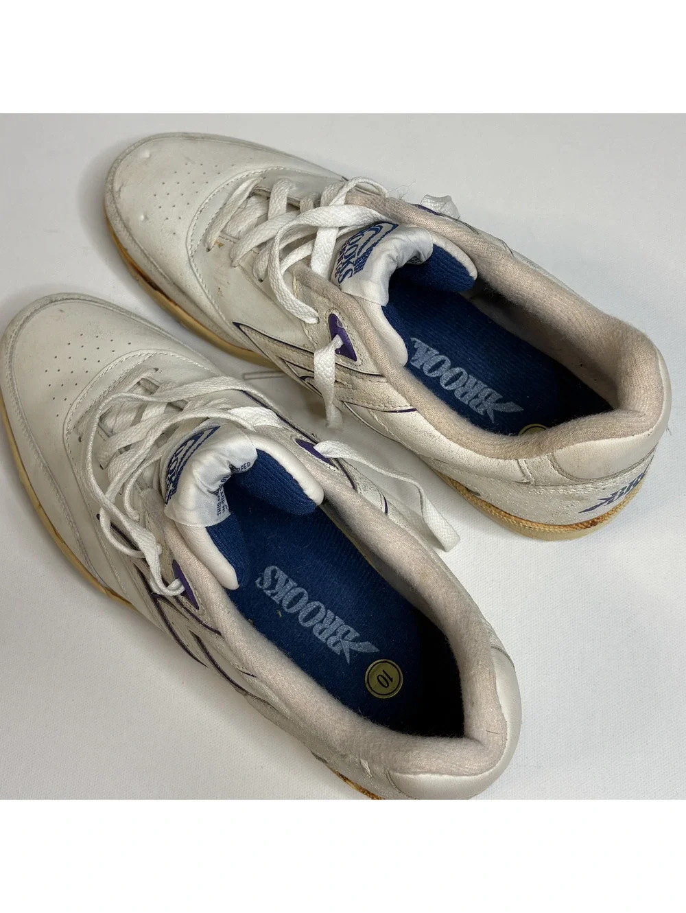 Vintage Brooks Team Brooks Leather Sneakers White Korea 10